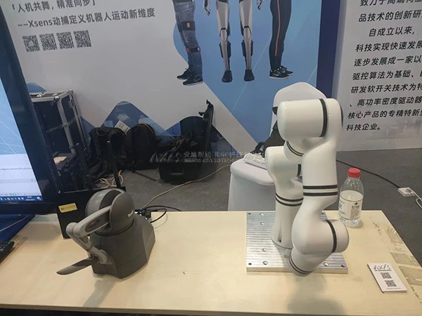 虚拟现实|虚拟仿真|三维虚拟技术|可视化工程|虚拟仿真交互|航空航天|汽车仿真|轮船仿真|列车仿真|多媒体应用|轨道交通|船舶制造|能源矿业|电力仿真|游戏开发|虚拟漫游|建筑设计|石油钻井|核能开放|互动营销|展览展示|爱迪斯通