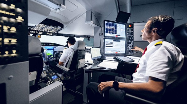 虚拟现实|虚拟仿真|三维虚拟技术|可视化工程|虚拟仿真交互|航空航天|汽车仿真|轮船仿真|列车仿真|多媒体应用|轨道交通|船舶制造|能源矿业|电力仿真|游戏开发|虚拟漫游|建筑设计|石油钻井|核能开放|互动营销|展览展示|爱迪斯通