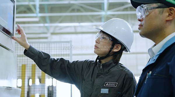 虚拟现实|虚拟仿真|三维虚拟技术|可视化工程|虚拟仿真交互|航空航天|汽车仿真|轮船仿真|列车仿真|多媒体应用|轨道交通|船舶制造|能源矿业|电力仿真|游戏开发|虚拟漫游|建筑设计|石油钻井|核能开放|互动营销|展览展示|爱迪斯通