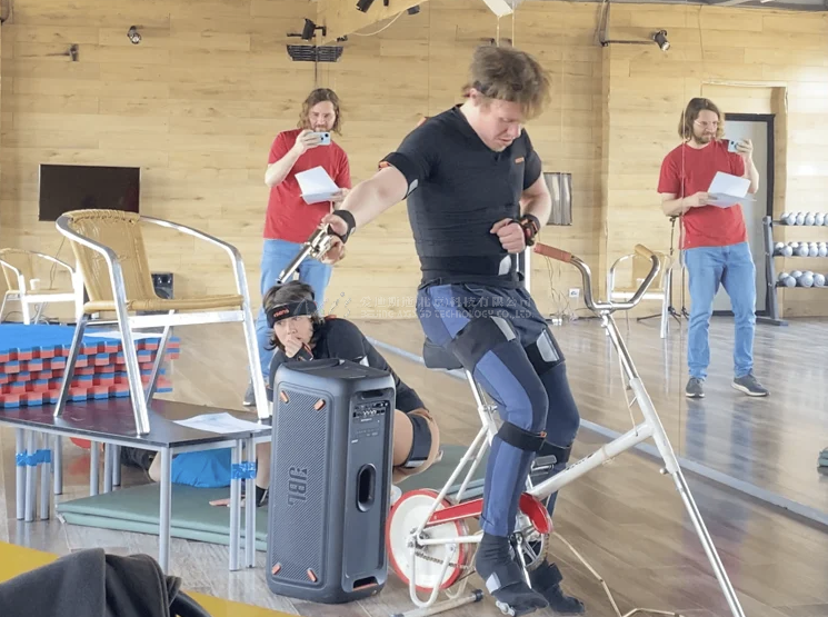 虚拟现实|虚拟仿真|三维虚拟技术|可视化工程|虚拟仿真交互|航空航天|汽车仿真|轮船仿真|列车仿真|多媒体应用|轨道交通|船舶制造|能源矿业|电力仿真|游戏开发|虚拟漫游|建筑设计|石油钻井|核能开放|互动营销|展览展示|爱迪斯通